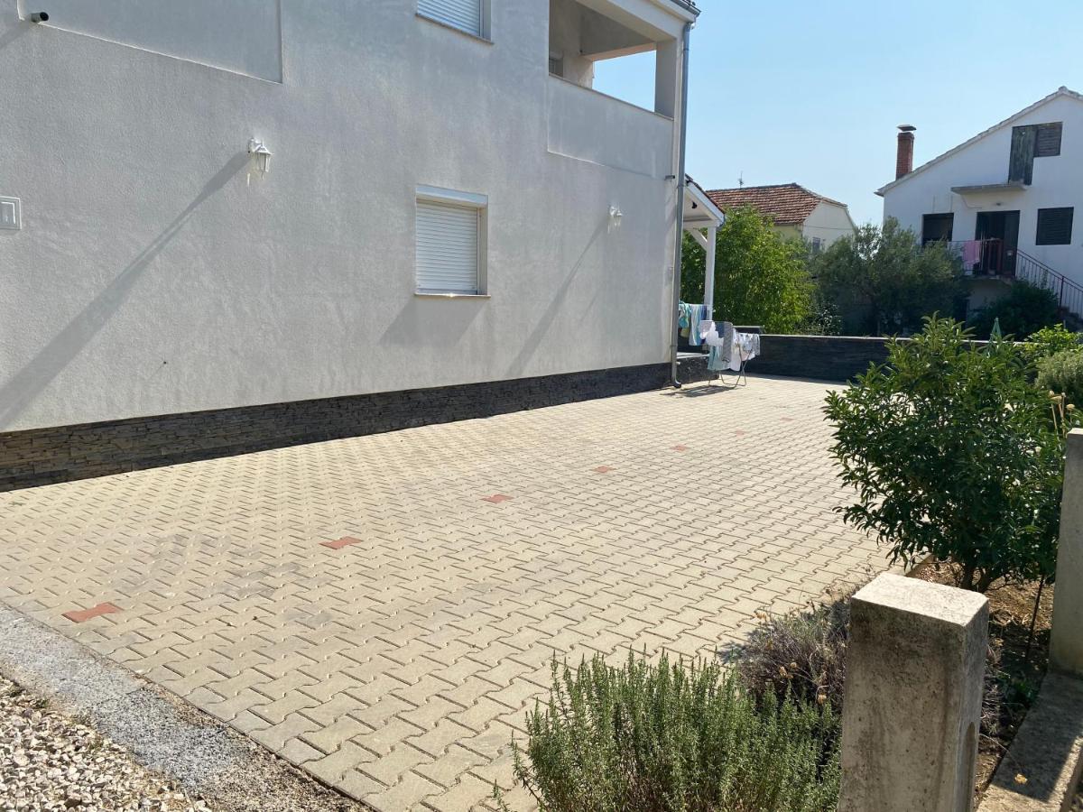 Apartmani Gavran Pirovac Kültér fotó